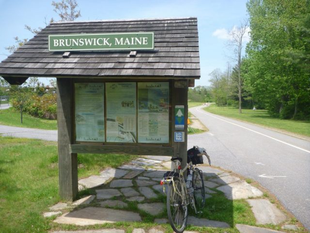 Michael Altfield's bicycle in Brunswick, Maine, USA.